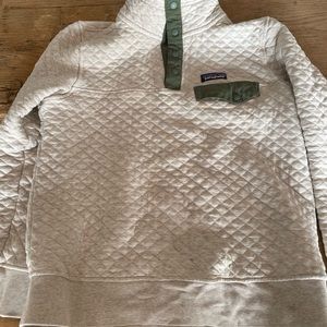 Patagonia pullover